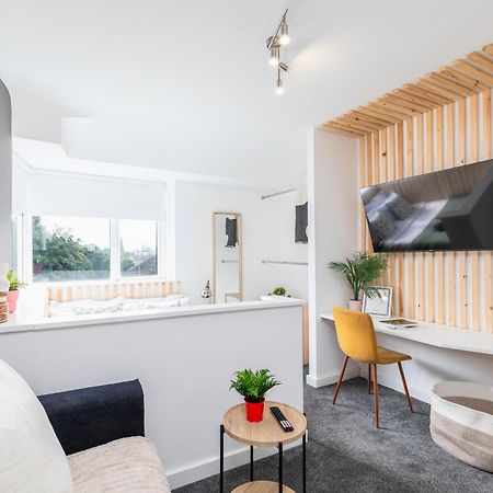 Stylish Studio Apt In Leeds リーズ エクステリア 写真